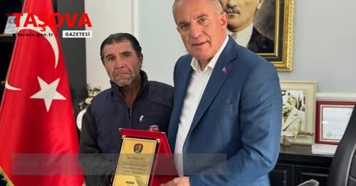 BELEDİYE PERSONELİNDEN ÖRNEK DAVRANIŞ..